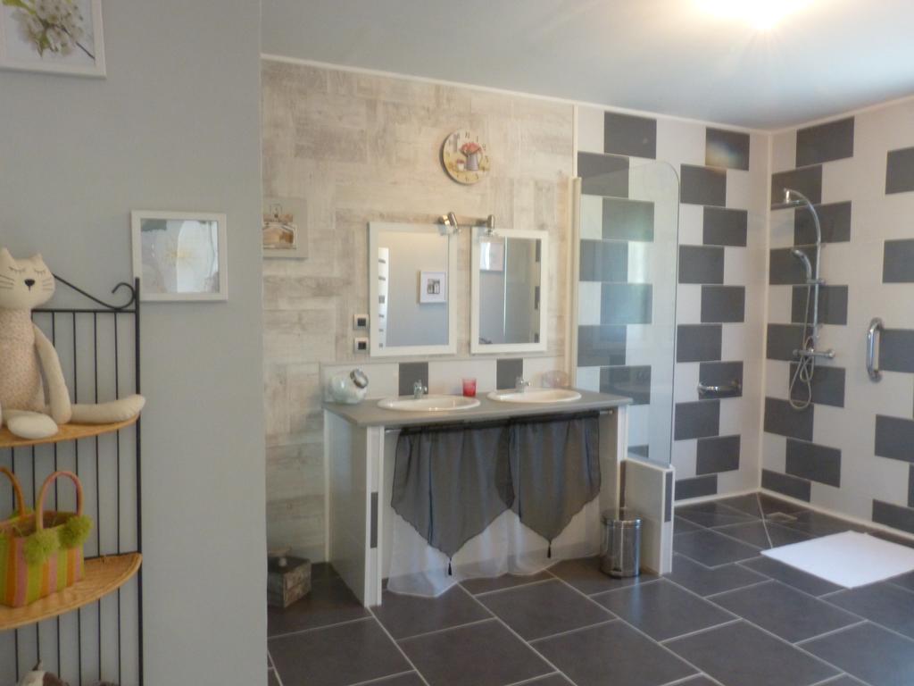 Gite Sud Deux Sevres Marigny  Zimmer foto
